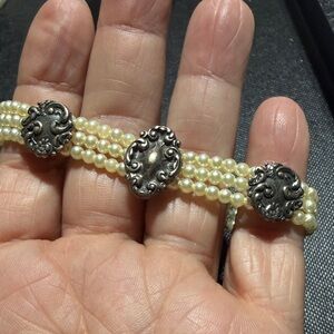 Elegant Art Nouveau Sterling Silver and Cream Faux? Pearl Bracelet 6.5"  (2)
